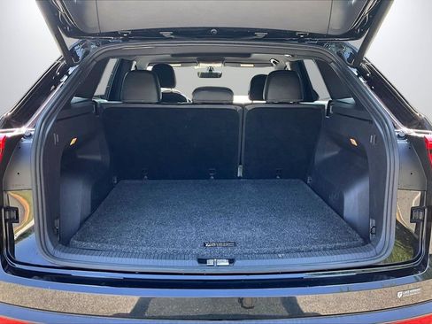 Used 2022 Volkswagen Atlas Cross Sport SE w/ Panoramic Sunroof Package AWD/4WD image 25