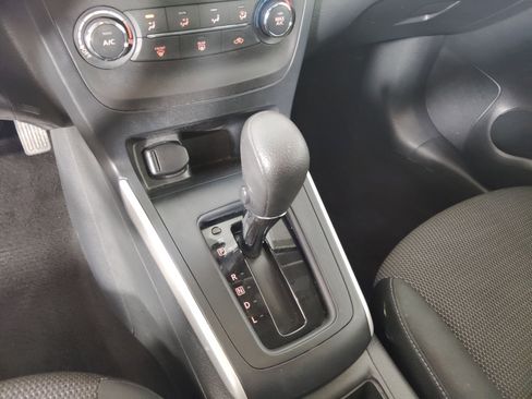 Used 2019 Nissan Sentra S image 15