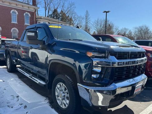 Used 2021 Chevrolet Silverado 3500 LT w/ All Star Edition AWD/4WD image 8
