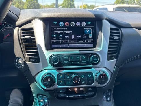 Used 2018 GMC Yukon XL SLT w/ Open Road Package AWD/4WD image 12
