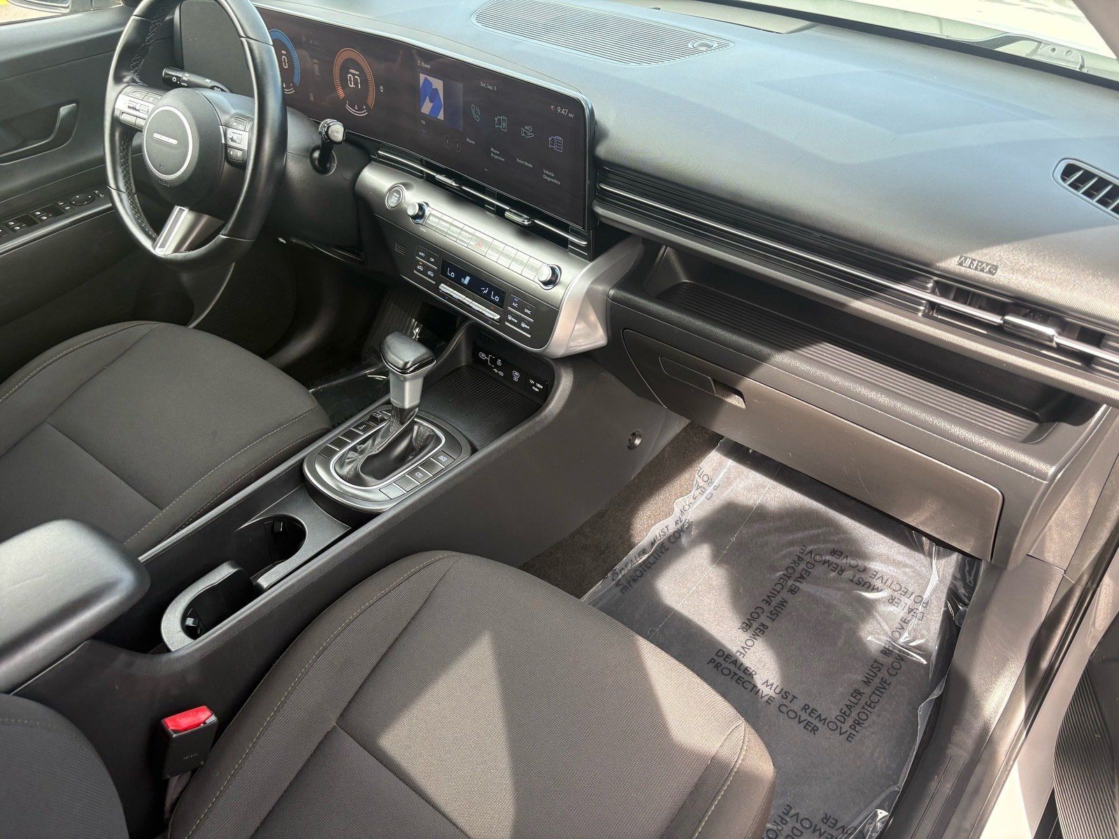 Used 2025 Hyundai Kona SEL AWD/4WD image 15