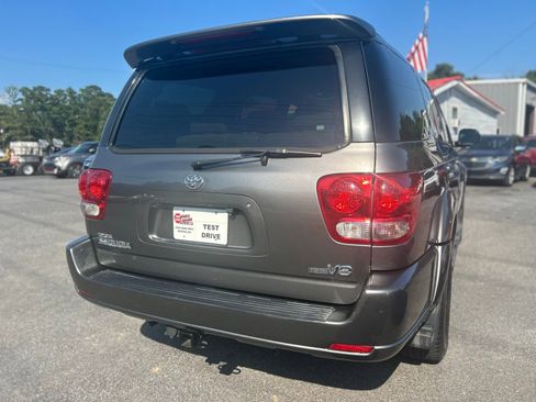 Used 2007 Toyota Sequoia Limited image 16