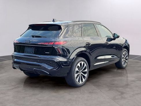 New 2026 Audi Q3 quattro 2.0T AWD/4WD image 4
