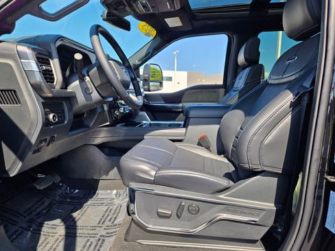 New 2025 Ford F250 Platinum image 23
