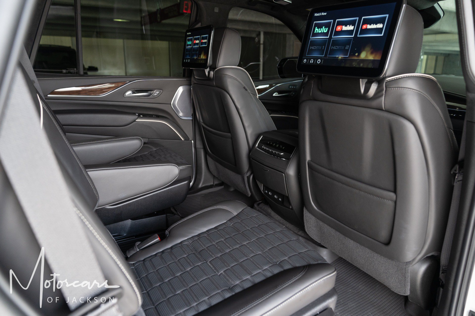 Used 2024 Cadillac Escalade Sport Platinum AWD/4WD image 27