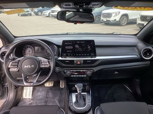 Used 2023 Kia Forte GT-Line w/ GT-Line Premium Package image 15