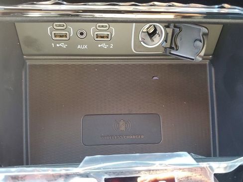 New 2025 Jeep Grand Cherokee L Altitude image 29