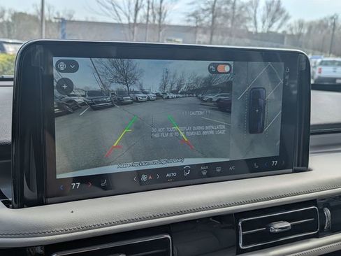 New 2026 Lincoln Aviator 2WD w/ Jet Appearance Package image 19