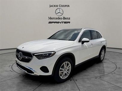 New 2025 Mercedes-Benz GLC 300