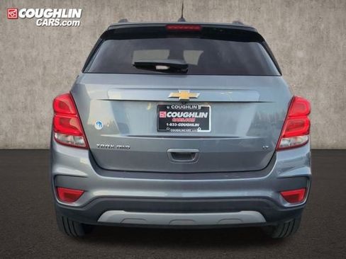 Used 2019 Chevrolet Trax LT w/ LT Convenience Package image 6