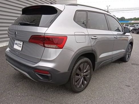 Used 2023 Volkswagen Taos S FWD image 3