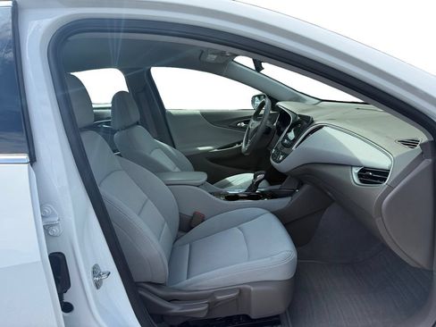 Used 2022 Chevrolet Malibu LS w/ Driver Confidence Package FWD image 15