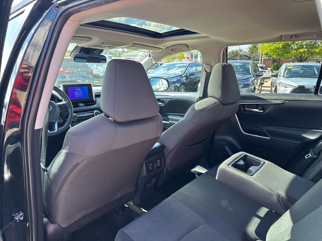 Used 2024 Toyota RAV4 XLE w/ Convenience Package AWD/4WD image 40