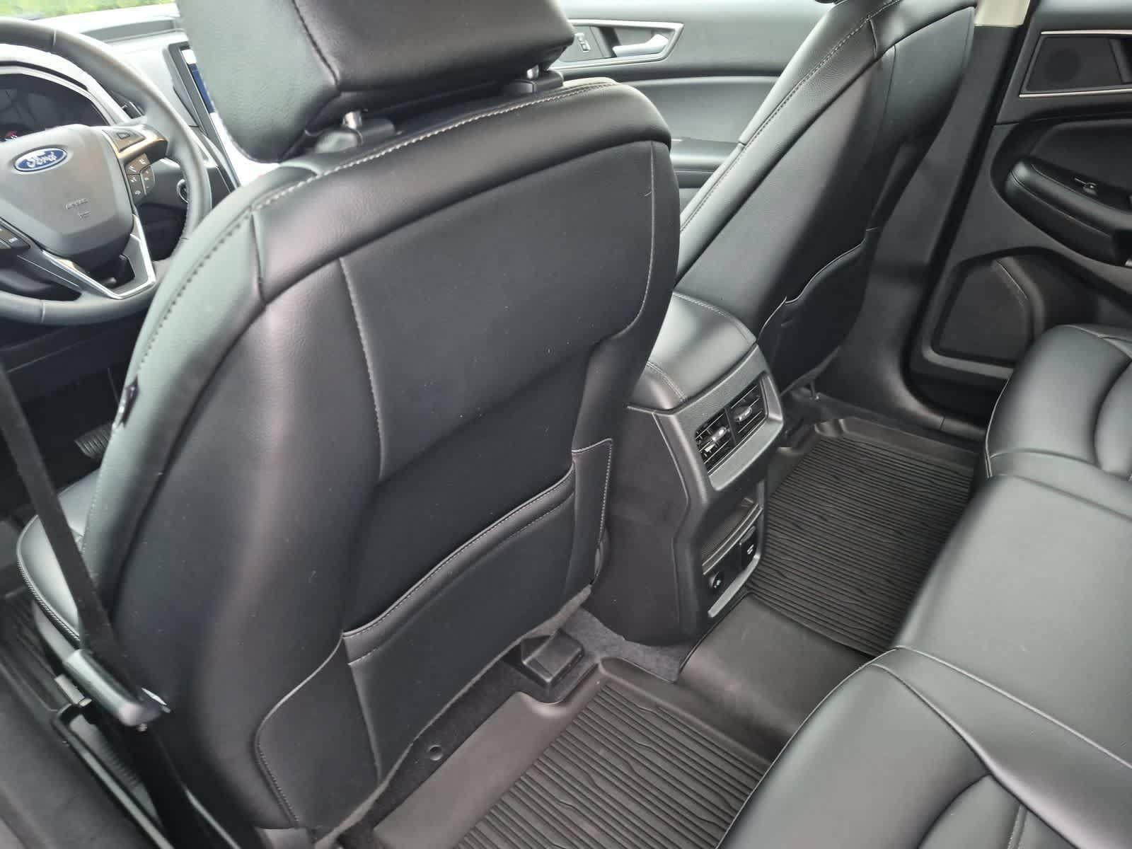 Used 2024 Ford Edge SEL w/ Convenience Package AWD/4WD image 18