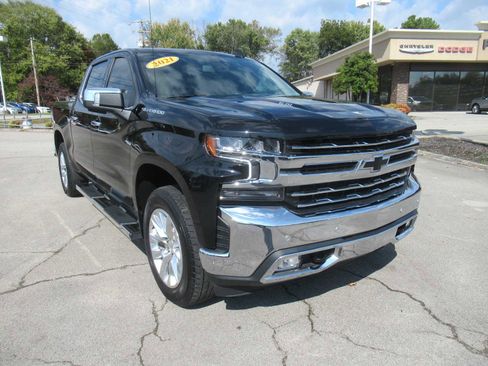 Used 2021 Chevrolet Silverado 1500 LTZ w/ LTZ Premium Package image 12