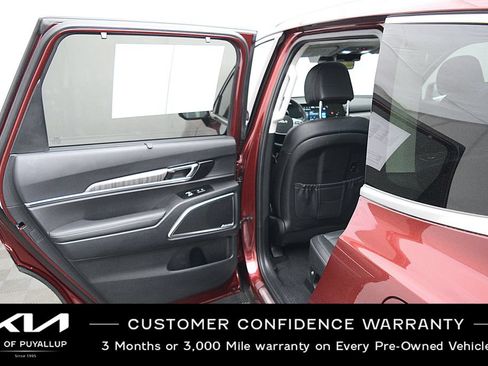 Certified 2024 Kia Telluride SX Prestige w/ Towing Package AWD/4WD image 11