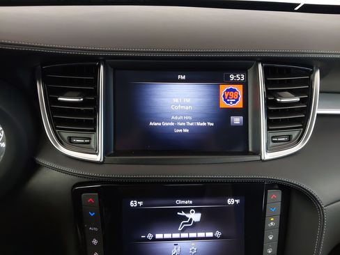 Used 2020 INFINITI QX50 Luxe AWD/4WD image 21