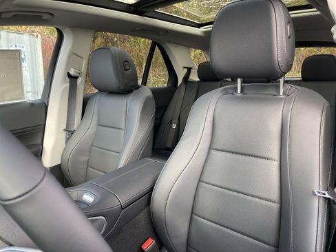 Used 2026 Mercedes-Benz GLE 350 4MATIC image 10