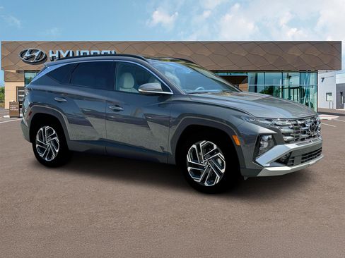 New 2025 Hyundai Tucson Limited image 10