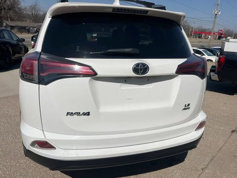 Used 2018 Toyota RAV4 LE w/ All Weather Liner Package image 12