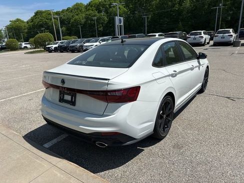 New 2026 Volkswagen Jetta GLI Autobahn FWD image 7