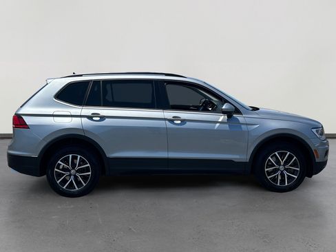 Used 2021 Volkswagen Tiguan S FWD image 6