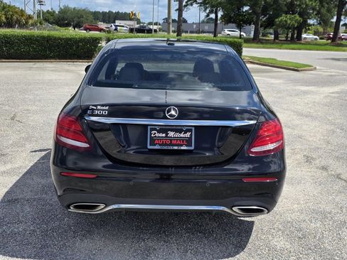 Used 2018 Mercedes-Benz E 300 w/ Premium 1 Package image 3