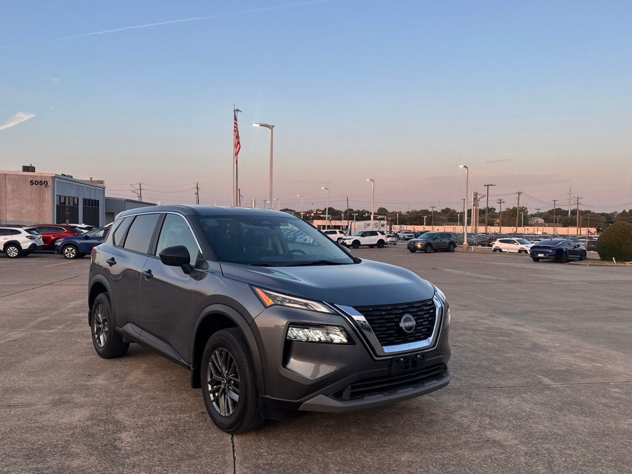 Certified 2023 Nissan Rogue S AWD/4WD image 2