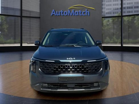 Used 2026 Kia Carnival SX Prestige image 3