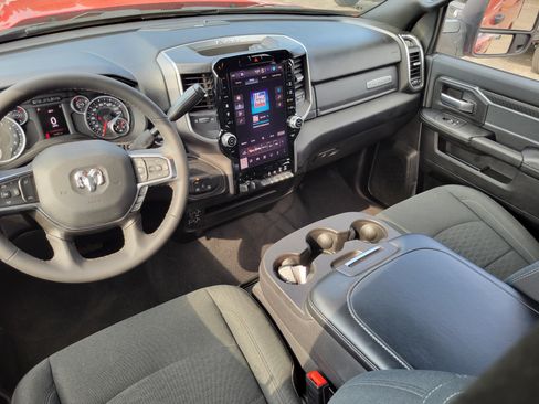 Used 2026 RAM 2500 Big Horn AWD/4WD image 20