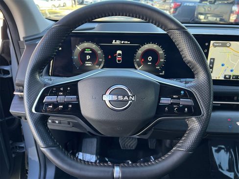 Certified 2023 Nissan Ariya AWD image 10