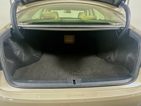 Used 2013 Lexus ES 350 w/ Luxury Pkg FWD image 29