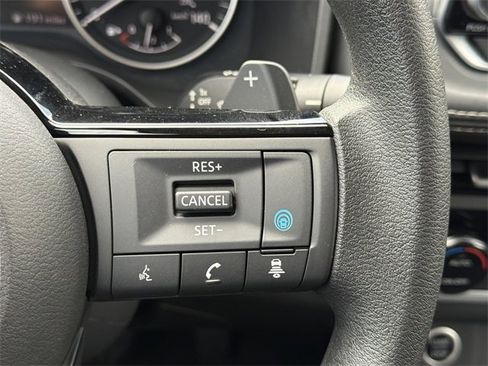 Certified 2023 Nissan Rogue SV image 10