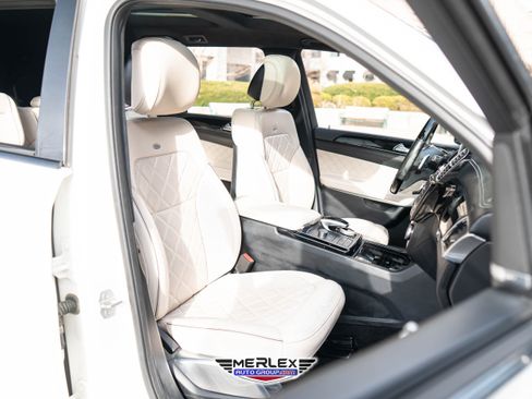 Used 2017 Mercedes-Benz GLS 550 4MATIC image 17