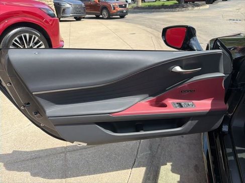 Used 2024 Lexus LC 500 Convertible image 10
