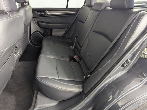 Used 2018 Subaru Legacy 2.5i Limited image 30