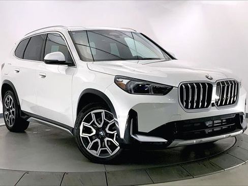 Certified 2025 BMW X1 xDrive28i image 1