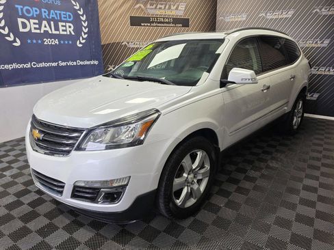 Used 2016 Chevrolet Traverse LTZ FWD image 1