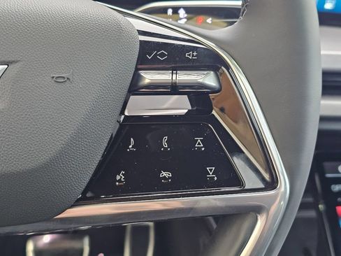 New 2027 Cadillac Vistiq Luxury AWD/4WD image 28