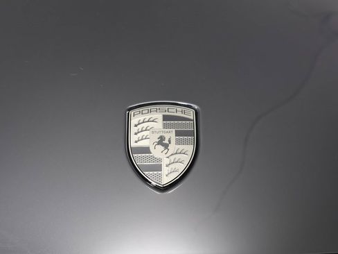 New 2025 Porsche Cayenne Turbo image 12