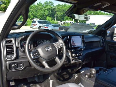 New 2025 RAM 4500 Tradesman AWD/4WD image 4