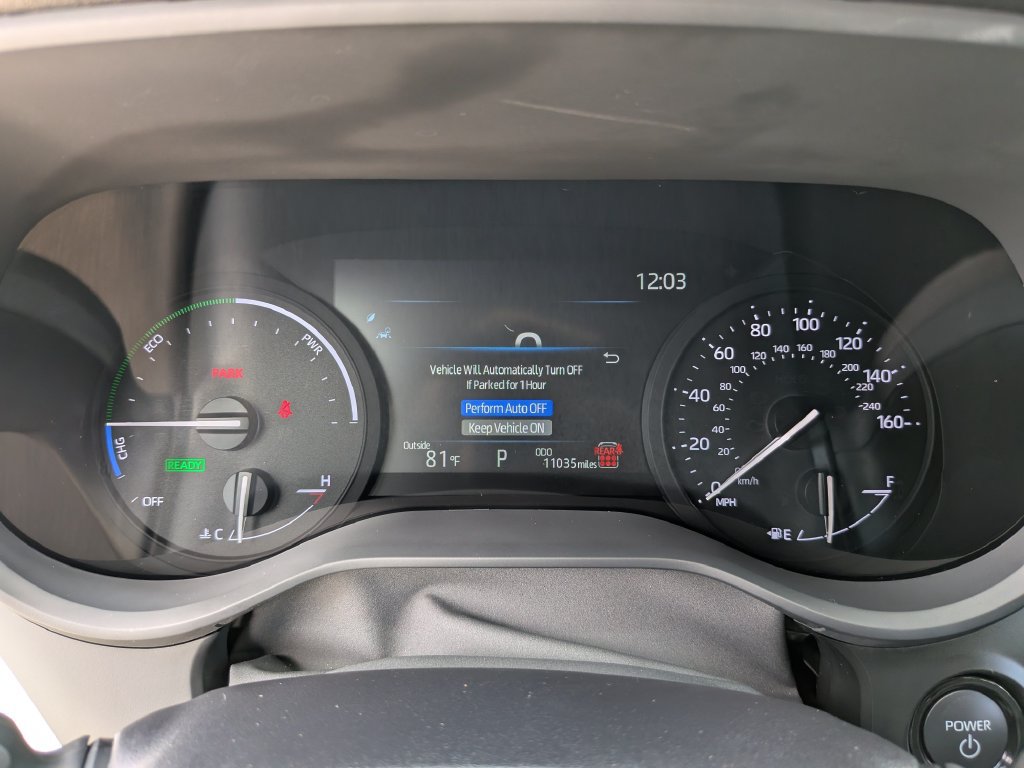 Used 2026 Toyota Sienna XLE FWD image 40