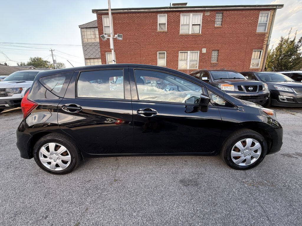 Used 2018 Nissan Versa Note SV FWD image 6