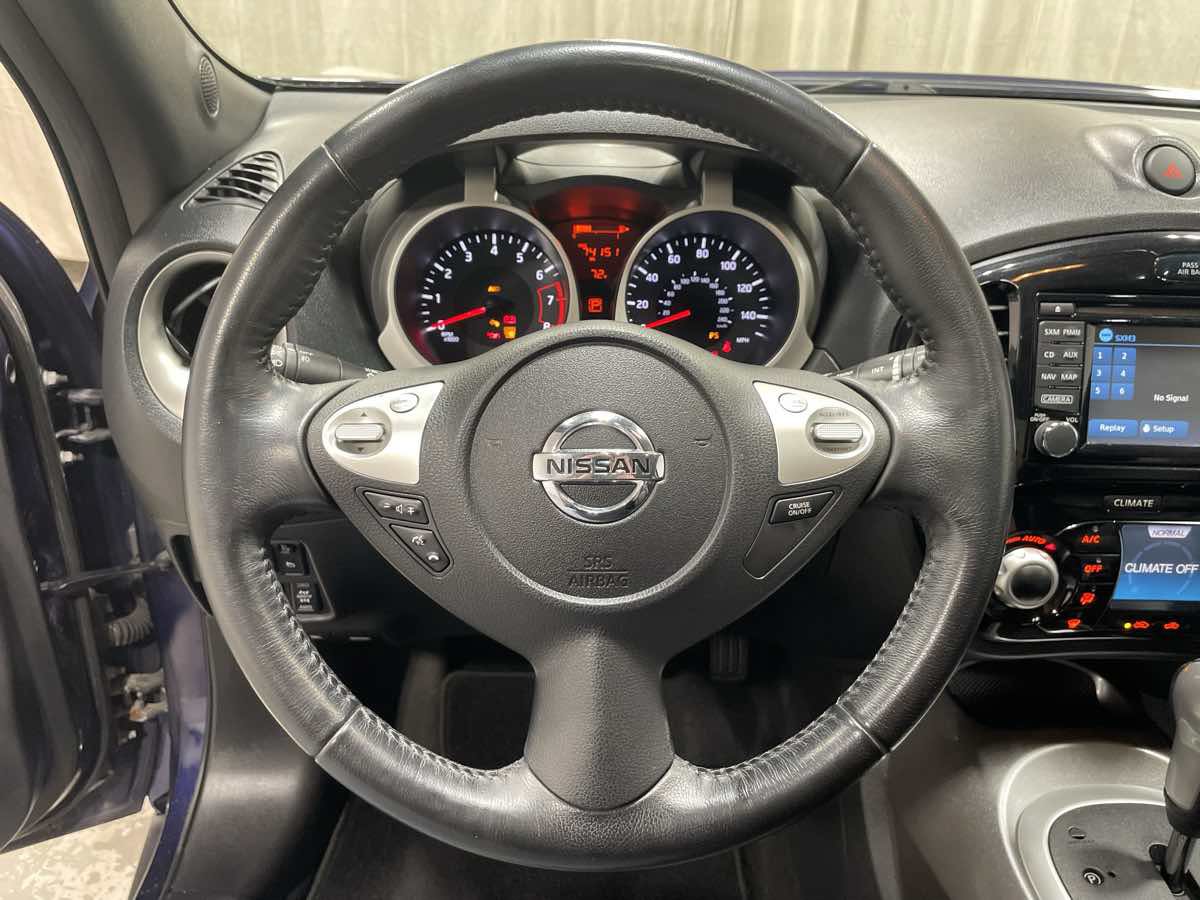 Used 2016 Nissan Juke SL AWD/4WD image 10
