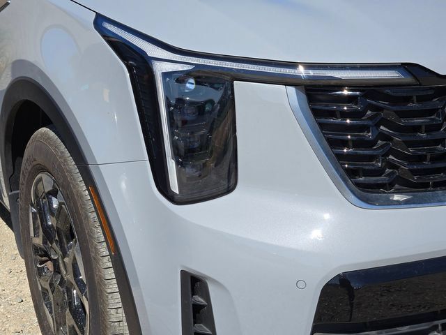 Certified 2026 Kia Sorento S w/ S Panoramic Sunroof Package FWD image 4