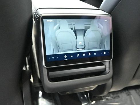 Used 2025 Tesla Model 3 Long Range RWD image 14