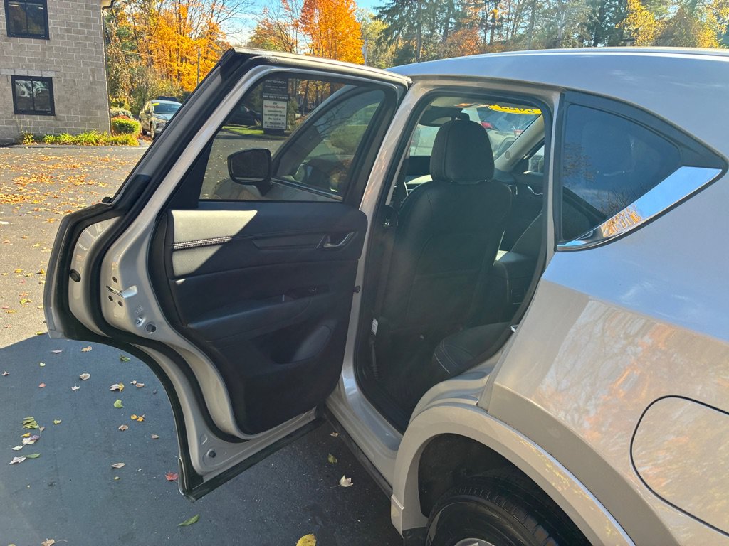 Used 2025 MAZDA CX-5 AWD 2.5 S w/ Preferred Package image 17