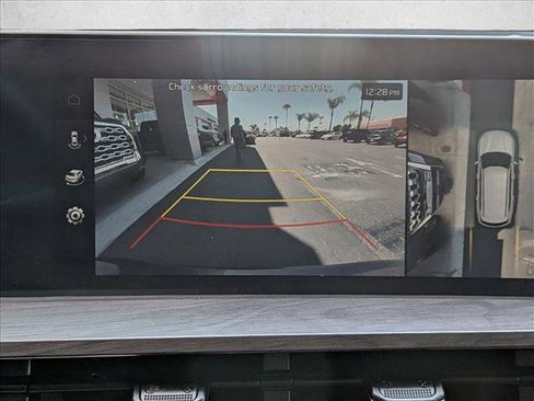 Used 2024 Kia Telluride SX X-Line AWD/4WD image 14