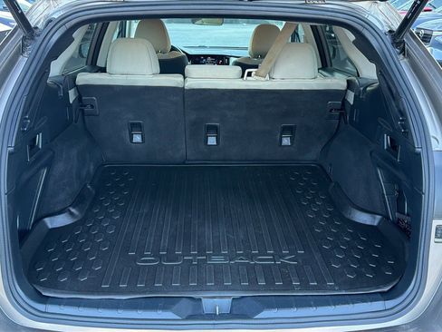 Used 2021 Subaru Outback Premium image 30