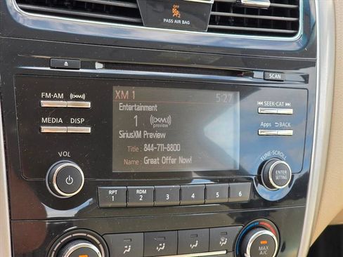 Used 2015 Nissan Altima 2.5 S w/ Sport Value Package FWD image 4